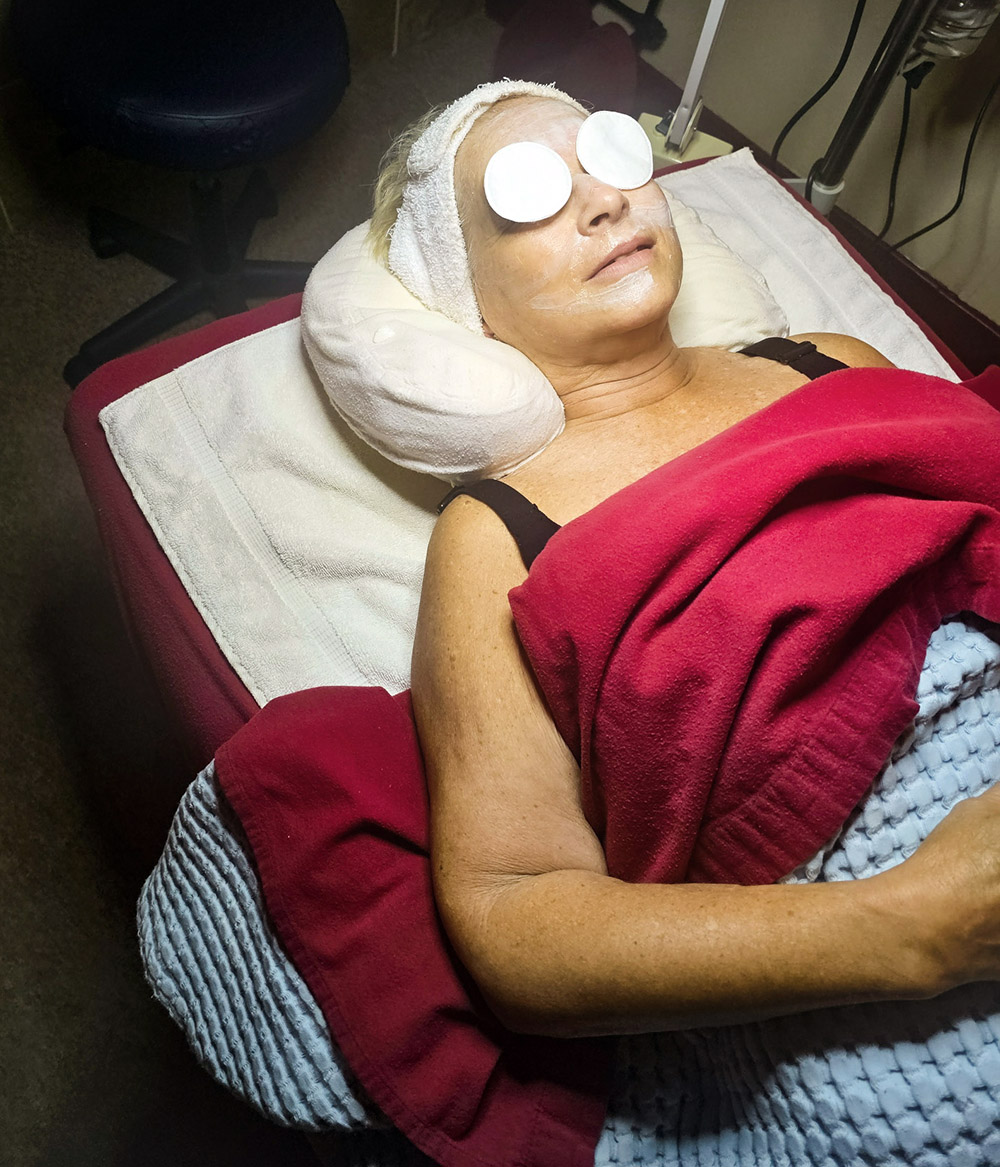 Facial customer Facial customer